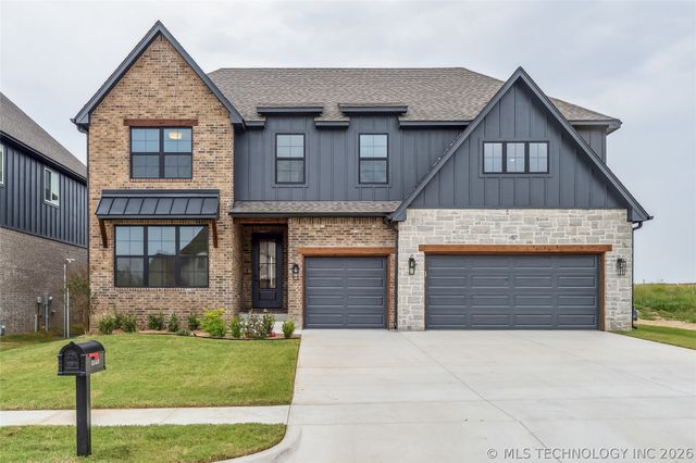 2325 E 134th Circle, Bixby, OK 74008