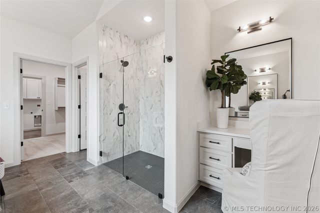 2325 E 134th Circle, Bixby, OK 74008