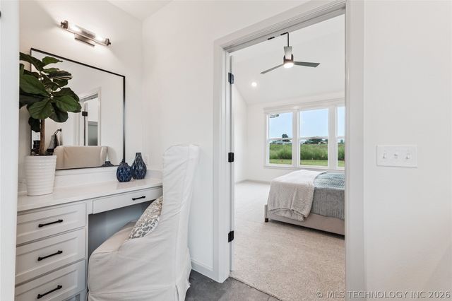 2325 E 134th Circle, Bixby, OK 74008