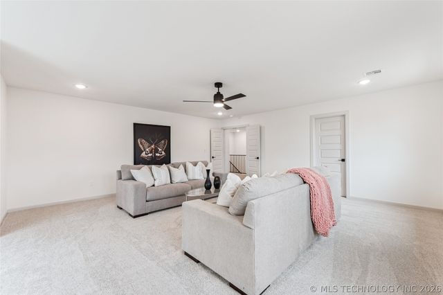 2325 E 134th Circle, Bixby, OK 74008