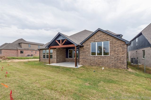 2325 E 134th Circle, Bixby, OK 74008
