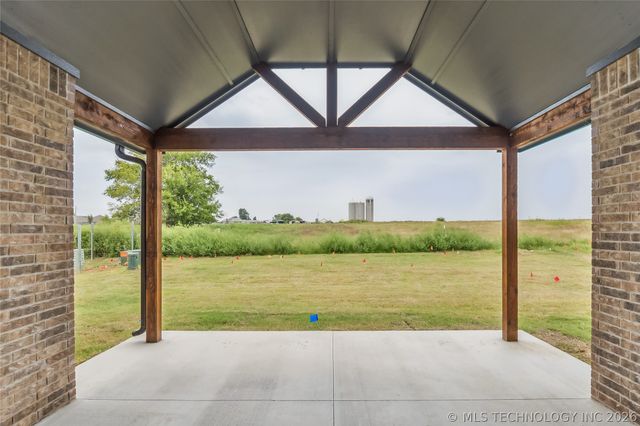 2325 E 134th Circle, Bixby, OK 74008