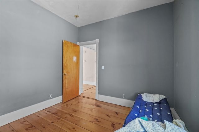 98 Andem Street, Providence, RI 02909
