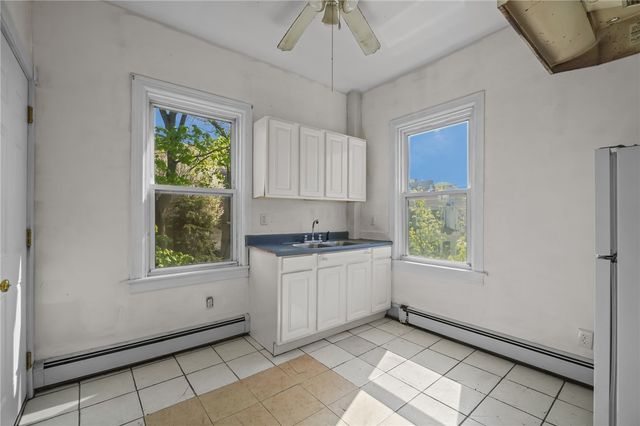 98 Andem Street, Providence, RI 02909
