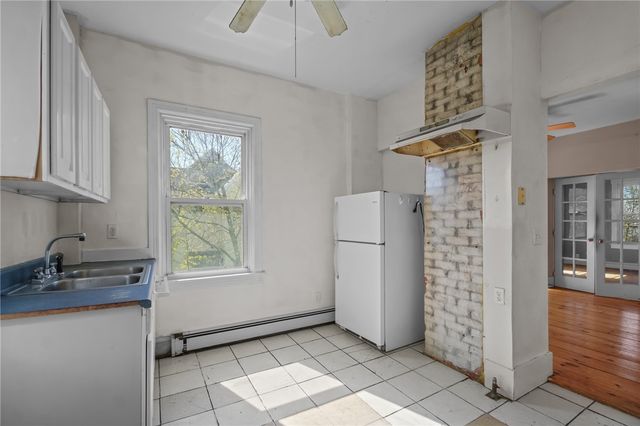 98 Andem Street, Providence, RI 02909