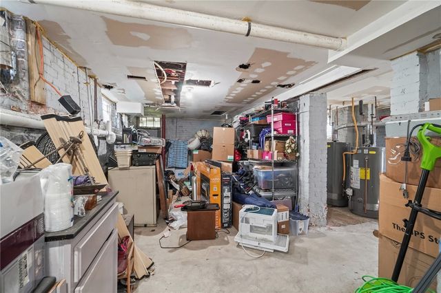 98 Andem Street, Providence, RI 02909
