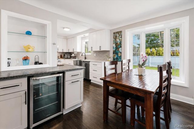 18701 Thomasine Street, Clinton Township, MI 48036