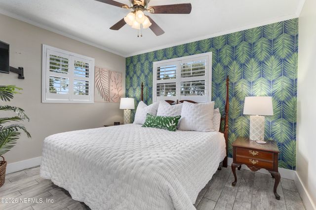 1215 15TH Avenue N, Jacksonville Beach, FL 32250