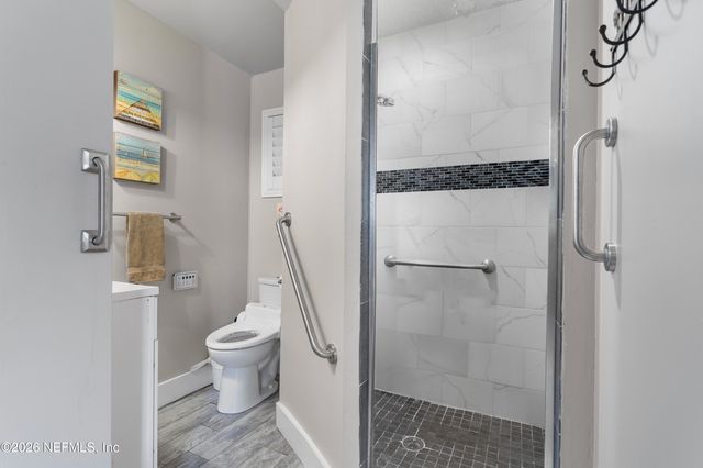 1215 15TH Avenue N, Jacksonville Beach, FL 32250