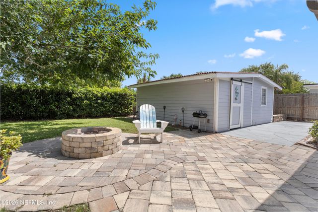 1215 15TH Avenue N, Jacksonville Beach, FL 32250