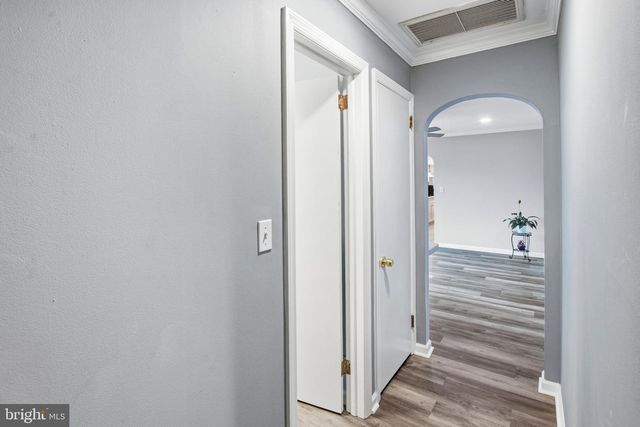 25399 MOUNT PLEASANT RD, Columbus, NJ 08022