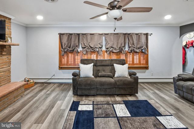 25399 MOUNT PLEASANT RD, Columbus, NJ 08022
