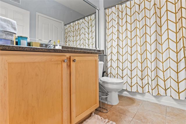 5000 CULBREATH KEY WAY 4-204, Tampa, FL 33611