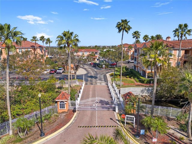 5000 CULBREATH KEY WAY 4-204, Tampa, FL 33611