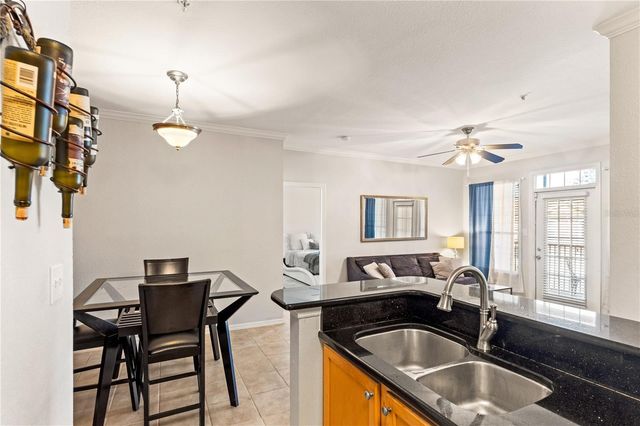 5000 CULBREATH KEY WAY 4-204, Tampa, FL 33611