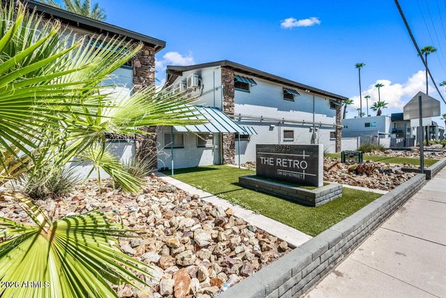 3025 N 32nd Street Apt 13, Phoenix, AZ 85018