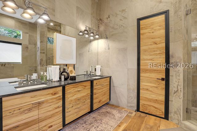 9 Bayberry Ln, Hilton Head Island, SC 29928