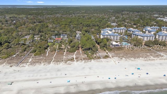 9 Bayberry Ln, Hilton Head Island, SC 29928