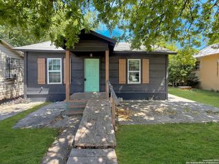 2619 E Houston Street, San Antonio, TX 78202