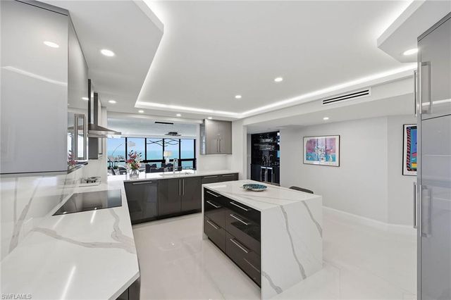 4751 Gulf Shore BLVD N 1408, Naples, FL 34103