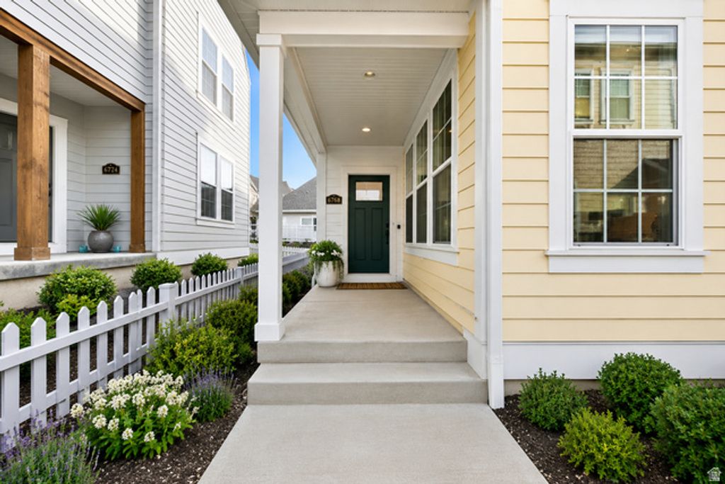 6768 W DOCKSIDER DR #298, South Jordan, UT 84009 — photo 2