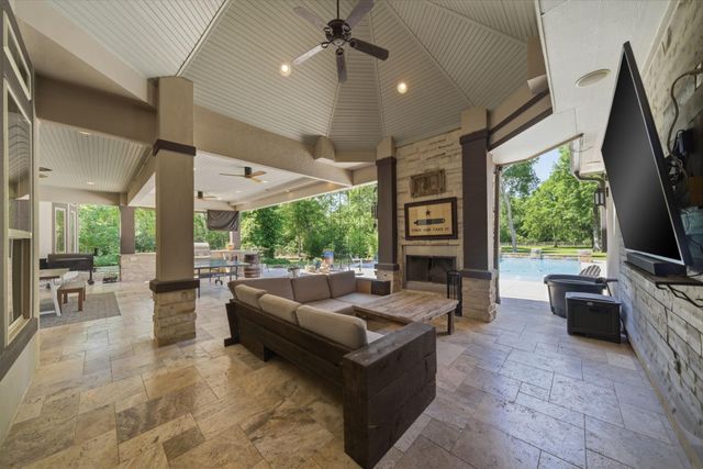 5018 Woodside Lane, Fulshear, TX 77441