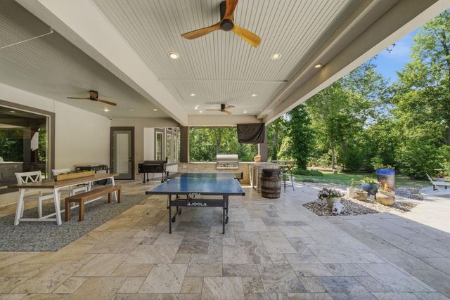 5018 Woodside Lane, Fulshear, TX 77441