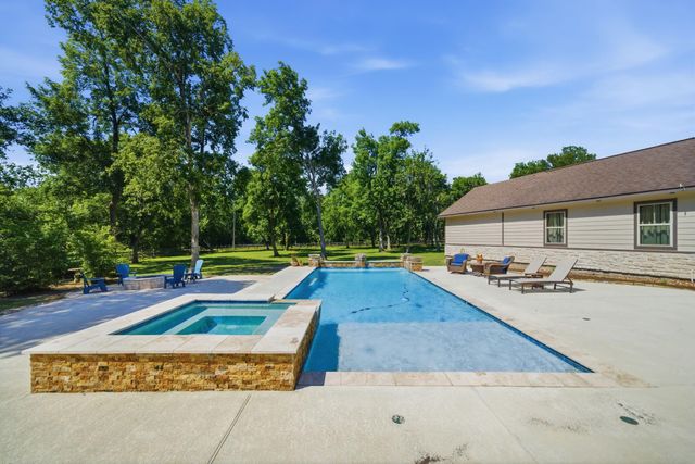 5018 Woodside Lane, Fulshear, TX 77441