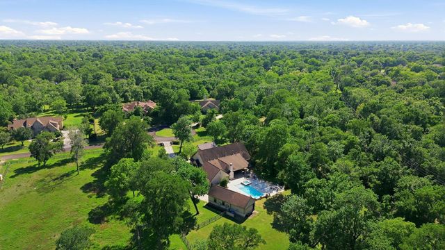 5018 Woodside Lane, Fulshear, TX 77441