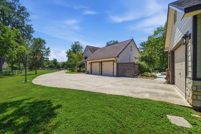 5018 Woodside Lane, Fulshear, TX 77441