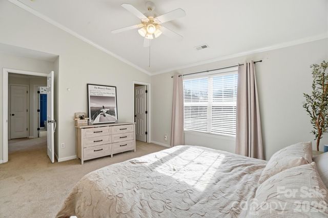 8854 Laurel Run Drive, Charlotte, NC 28269