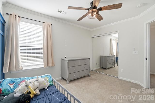 8854 Laurel Run Drive, Charlotte, NC 28269