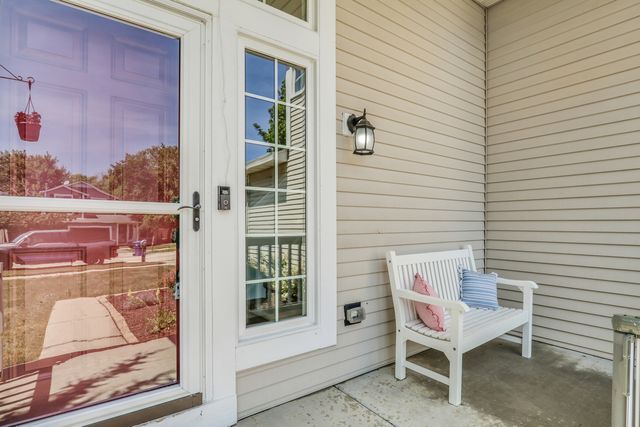 1334 S Pleasant Hill Gate, Waukegan, IL 60085