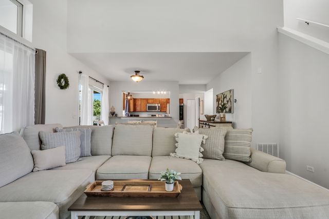 1334 S Pleasant Hill Gate, Waukegan, IL 60085