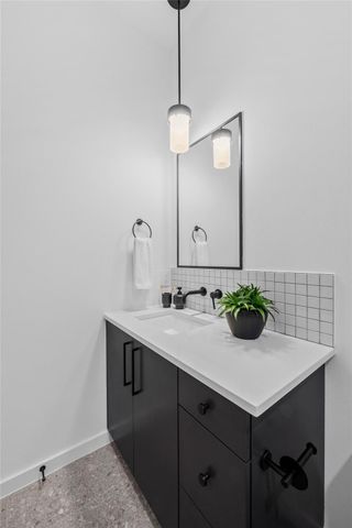 219 Lessin LN 10A, Austin, TX 78704