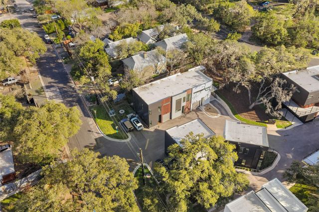 219 Lessin LN 10A, Austin, TX 78704