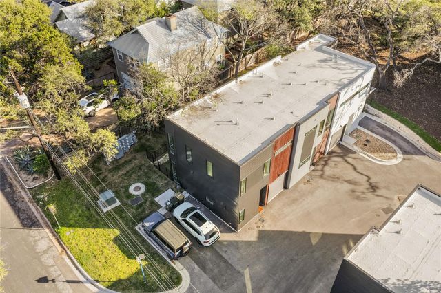 219 Lessin LN 10A, Austin, TX 78704