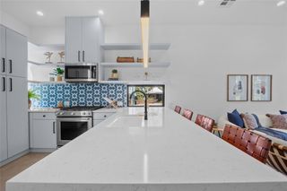 219 Lessin LN 10A, Austin, TX 78704