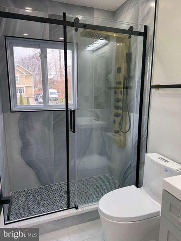 5401 FERNDALE ST, Springfield, VA 22151