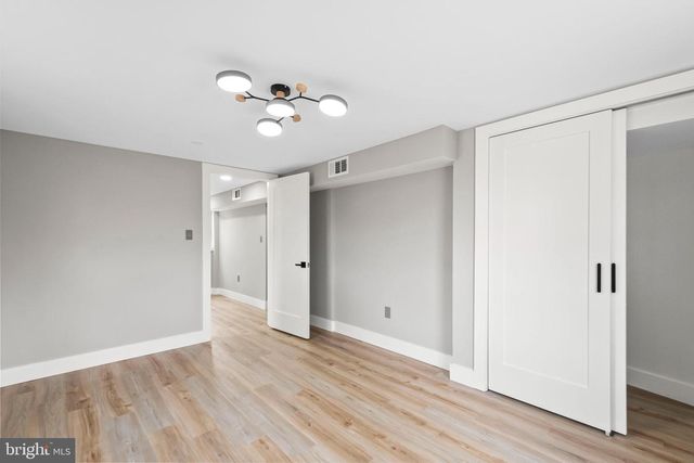 5401 FERNDALE ST, Springfield, VA 22151