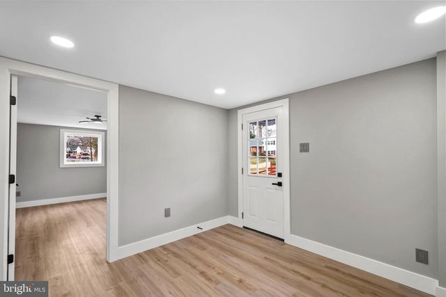 5401 FERNDALE ST, Springfield, VA 22151