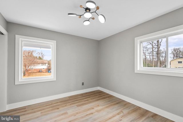 5401 FERNDALE ST, Springfield, VA 22151