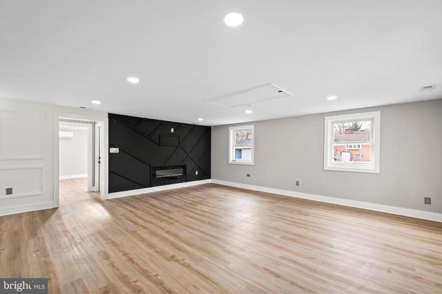 5401 FERNDALE ST, Springfield, VA 22151