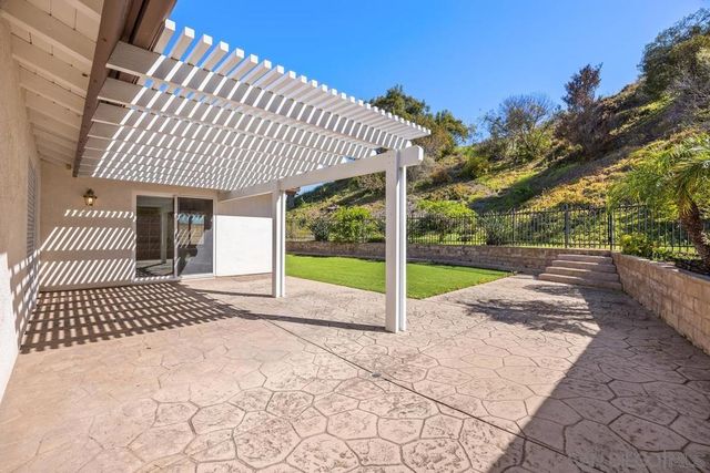 18683 Locksley St., San Diego, CA 92128