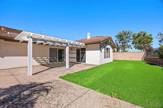 18683 Locksley St., San Diego, CA 92128