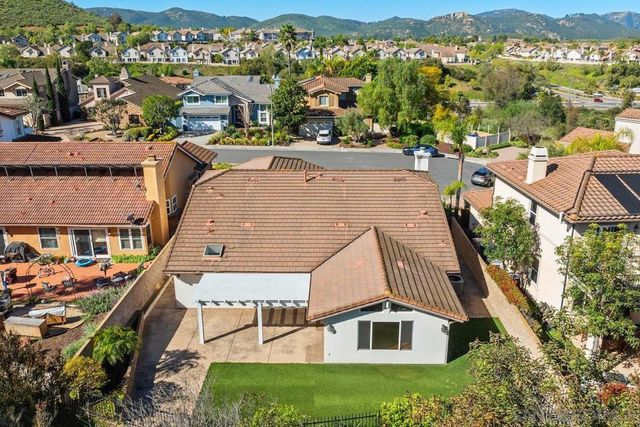 18683 Locksley St., San Diego, CA 92128