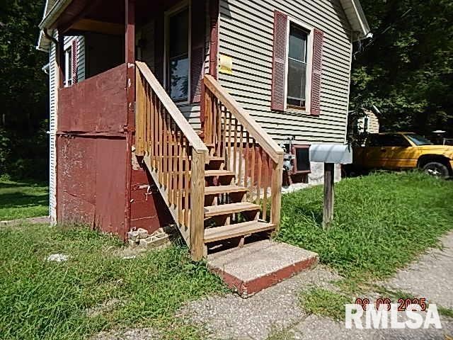 1504 CHRISTIE Street, Davenport, IA 52803