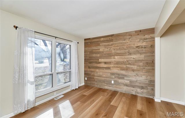 48 Picardy Drive, Lake St Louis, MO 63367