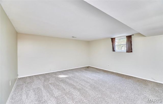 48 Picardy Drive, Lake St Louis, MO 63367