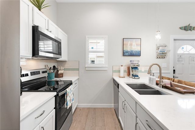 15117 Boca Grandi Dr, Corpus Christi, TX 78418